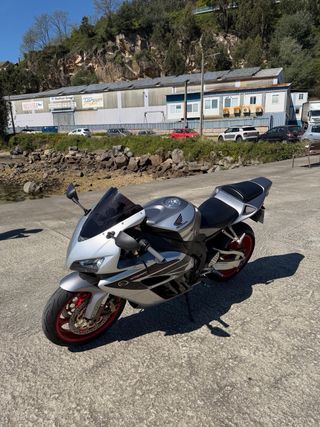 Honda CBR 1000RR Fireblade
