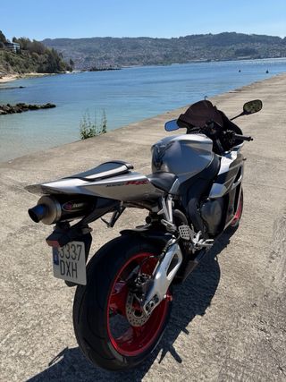 Honda CBR 1000RR Fireblade