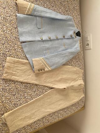 Traje Comunión Lino Niño Azul y Beige.  Talla 11