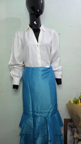Falda flamenca azul talla única
