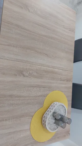 Mesa de comedor roble extensible