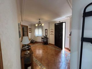 Chalet en venta en Villamediana de Iregua