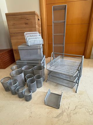 Organizadores de oficina metálicos plateados