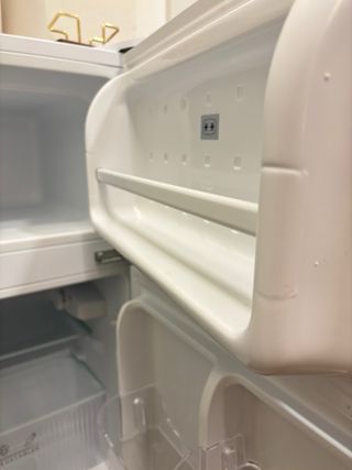 Frigorífico pequeño Nevir - como nuevo