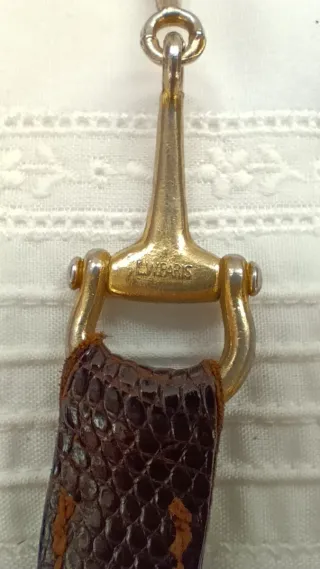 Cinturón vintage marrón con hebilla dorada