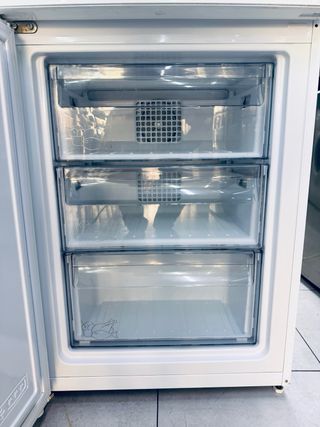 Nevera Grundig Blanca