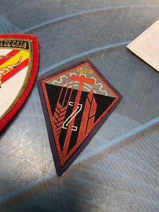 Lote 8 pegatinas YO CAZO + 2 parches y mas pegatinas