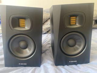 Adam Audio T5V Par Monitores