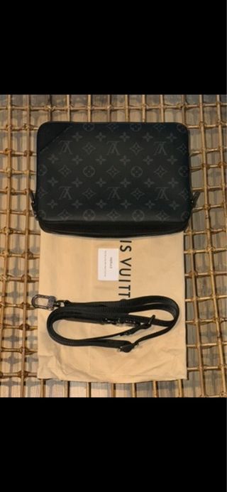 Louis Vuitton Trio Messenger Monogram Eclipse