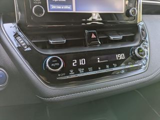Toyota Corolla 1.8 125H ACTIVE TECH E-CVT