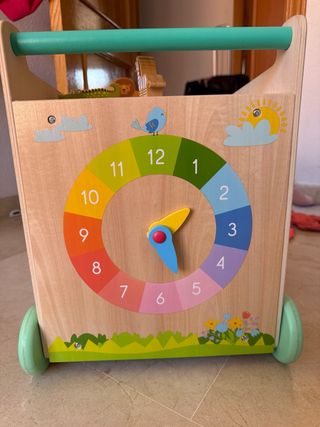 Caminador Montessori con Cuentas y Figuras