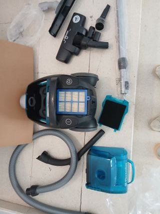 Aspiradora Trineo Electrolux UltraActive. ZUA3810P