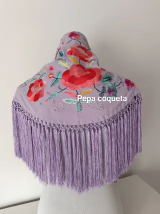 Mantoncillo Piquillo/Cadete Bordado Flores