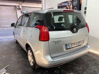 Peugeot 5008 1.6 HDI 2010 ITV recien pasada