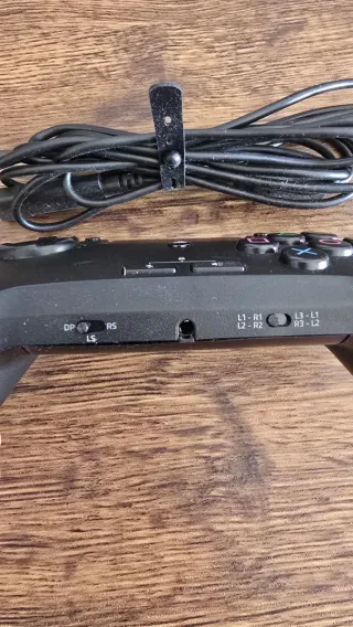 Mando Razer Raion para juegos de lucha