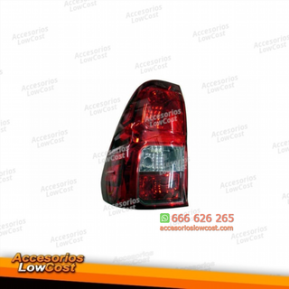 FARO TRASERO IZQUIERDO TOYOTA HILUX (15-)