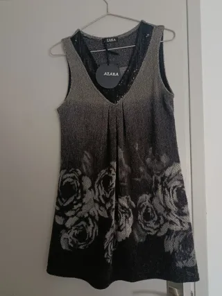 Vestido flores gris y negro