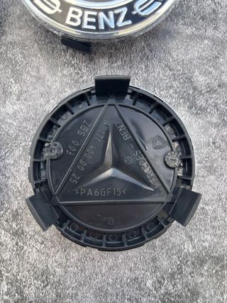 4 Tapabujes Mercedes Benz 75mm Negro Plata Nuevos