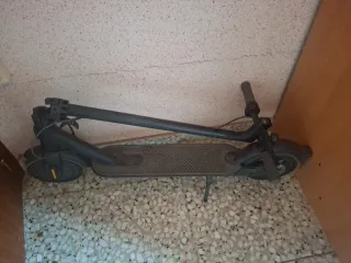 Patinete eléctrico plegable