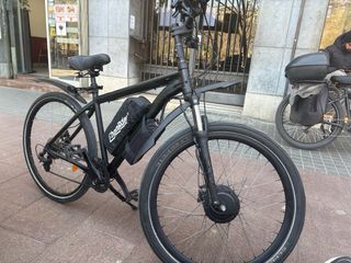 Bicicleta Eléctrica Negra