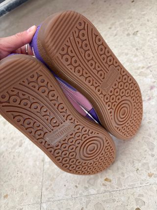 Zapatillas Puma Palermo Moradas totalmente nueva