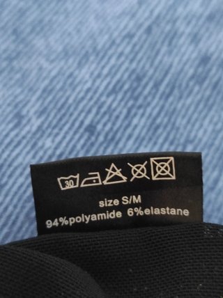 Sottoveste nera elasticizzata semitrasparente