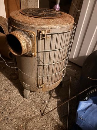 silla de ruedas 50€ 2 pantalla de PC 25€