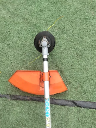 Desbrozadora ANOVA D43C