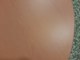 Mesa plegable redonda madera y metal