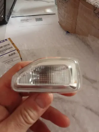 Intermitentes laterales Dacia Logan nuevos