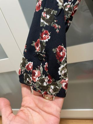 Mono corto floral Bershka