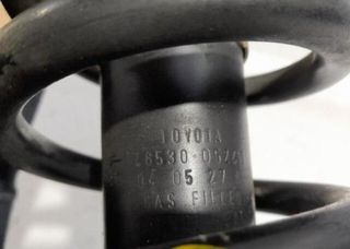 Toyota 4853005241 amortiguador avensis 1.8 110795