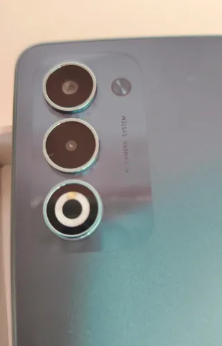 Teléfono OPPO A5 5G Verde