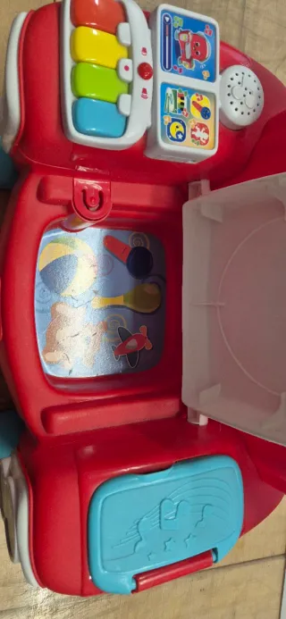 Poltroncina Baby Clementoni Canta, Suona e Balla