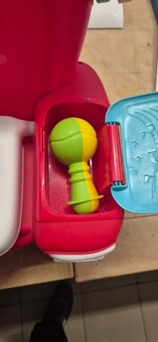 Poltroncina Baby Clementoni Canta, Suona e Balla