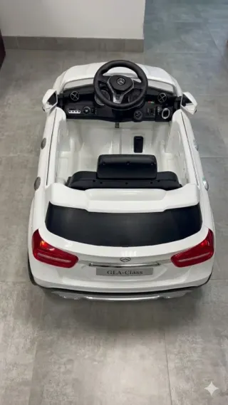 Coche Mercedes Blanco