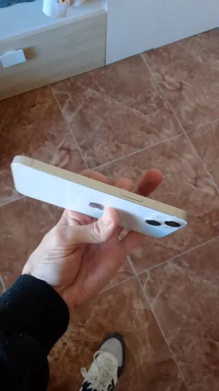 iPhone 13 Blanco para piezas