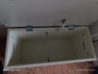 Arcón de madera blanco