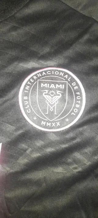 (TIPO) Camiseta Adidas Hombre Negra Talla S/M