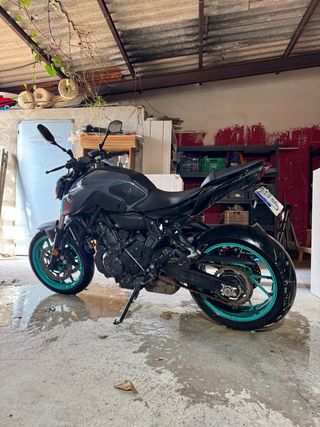 Yamaha MT-07