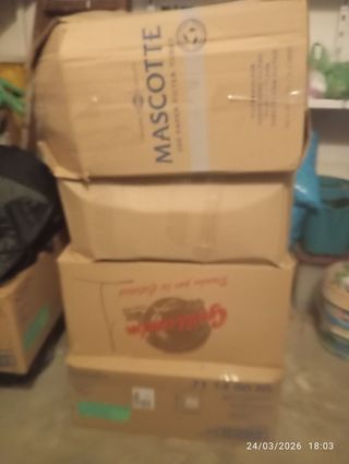 Se vende lote de ropa de mujer