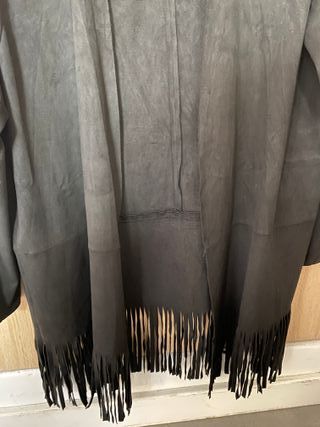 Chaqueta Poncho Flecos Zara Negra