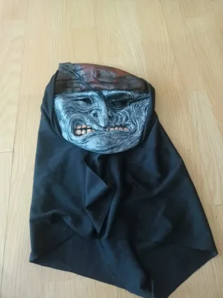 Máscara de Halloween terrorífica