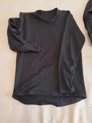 2 Camisetas térmicas negras