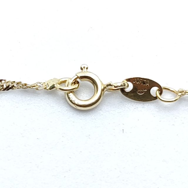 Cadena de oro de 18k. Peso: 2.17 g.