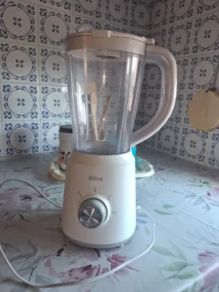 Licuadora Qilive Blanca