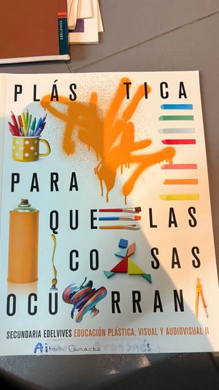 Libro de texto de Plástica