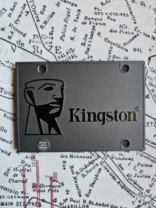 Disco Duro SSD Kingston de 240GB