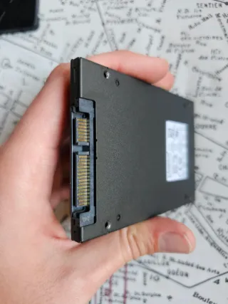 Disco Duro SSD Kingston de 240GB