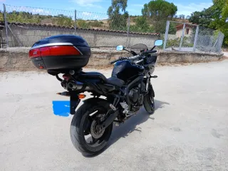 Yamaha FZ6 SII Fazer Negra